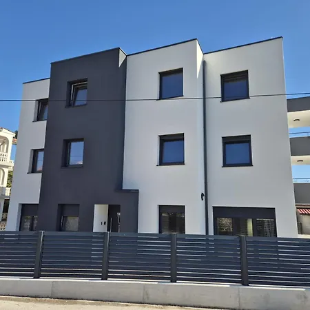 Natalija1 -krk Apartmán *