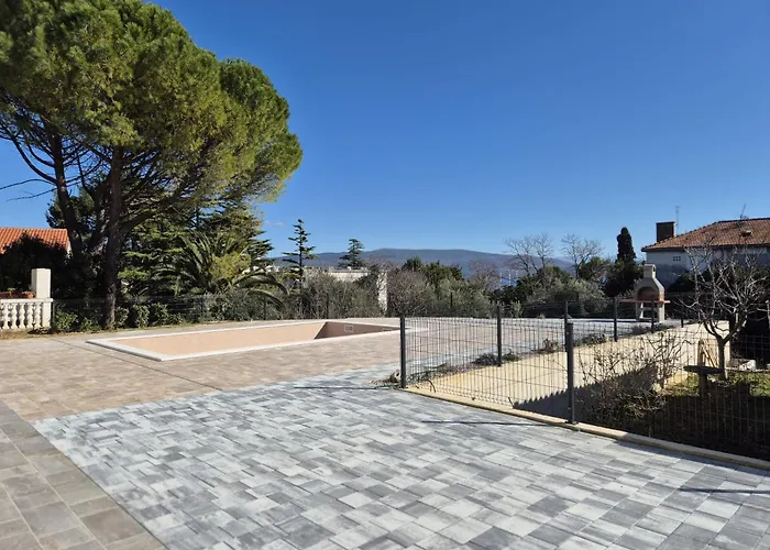 Natalija1 -krk Apartman Krk Town
